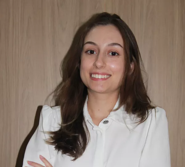 Beatriz Flores